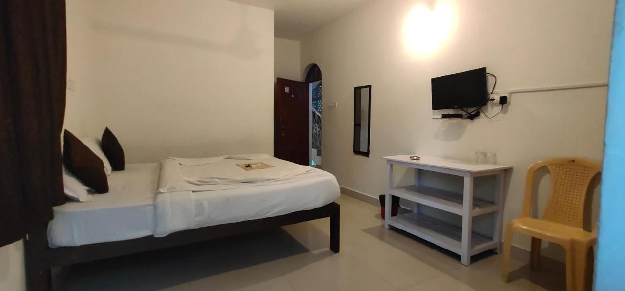 Rj14 Accommodations At Baga Beach מראה חיצוני תמונה