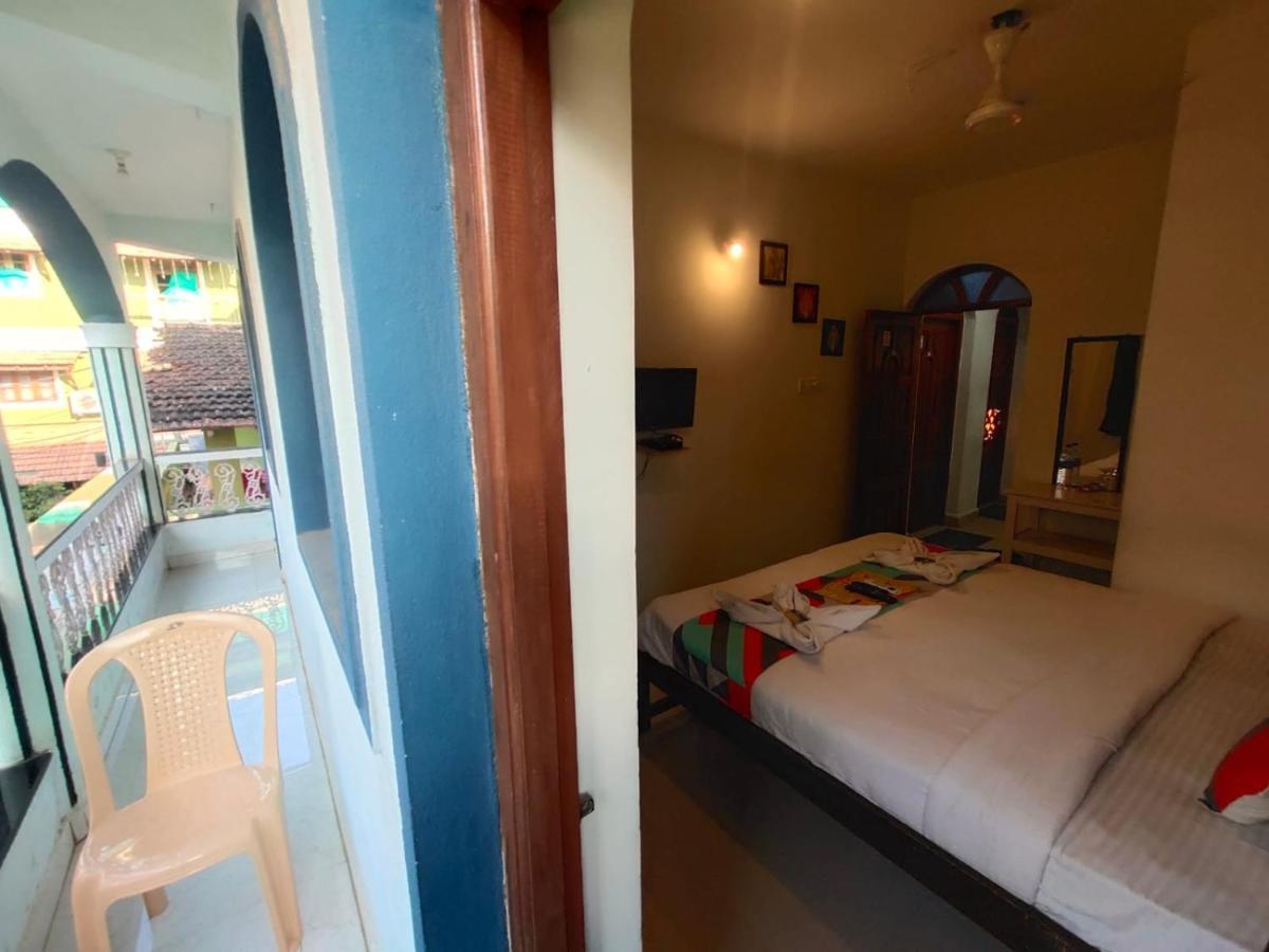 Rj14 Accommodations At Baga Beach מראה חיצוני תמונה